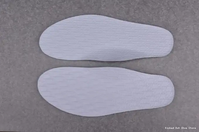 Kicked Out Shoe Store box) 1 DR JORDAN OG X CN8607-002 (DR shoe LOW 0613